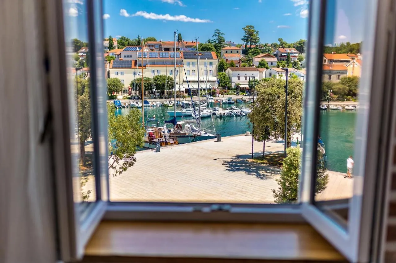 **** Guest house The House Hotel Malinska Croatia