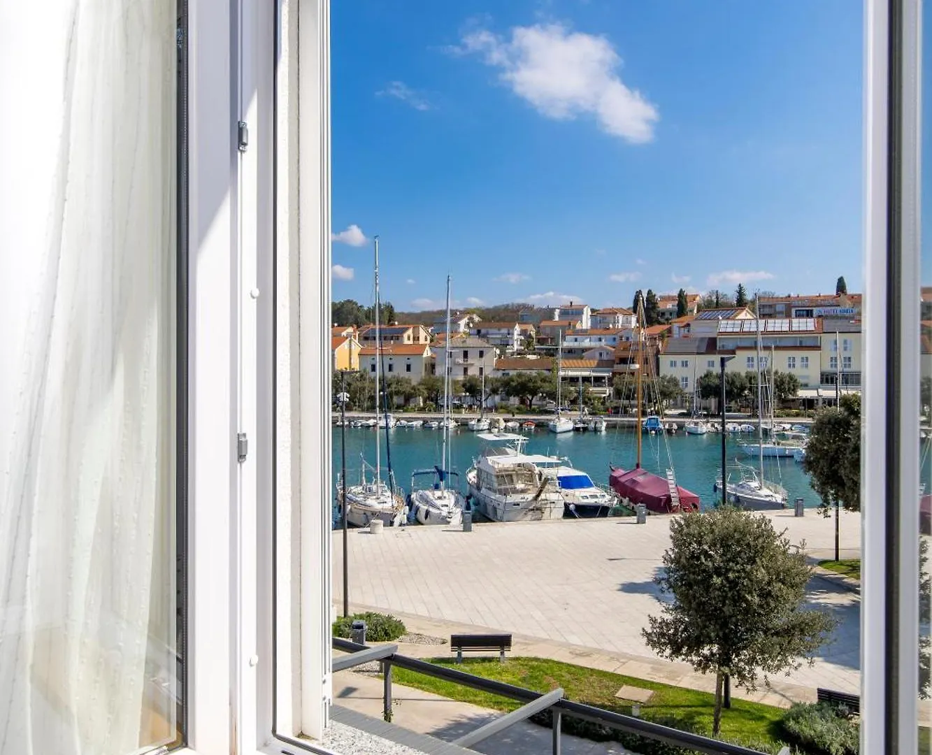 The House Hotel Malinska Croatia