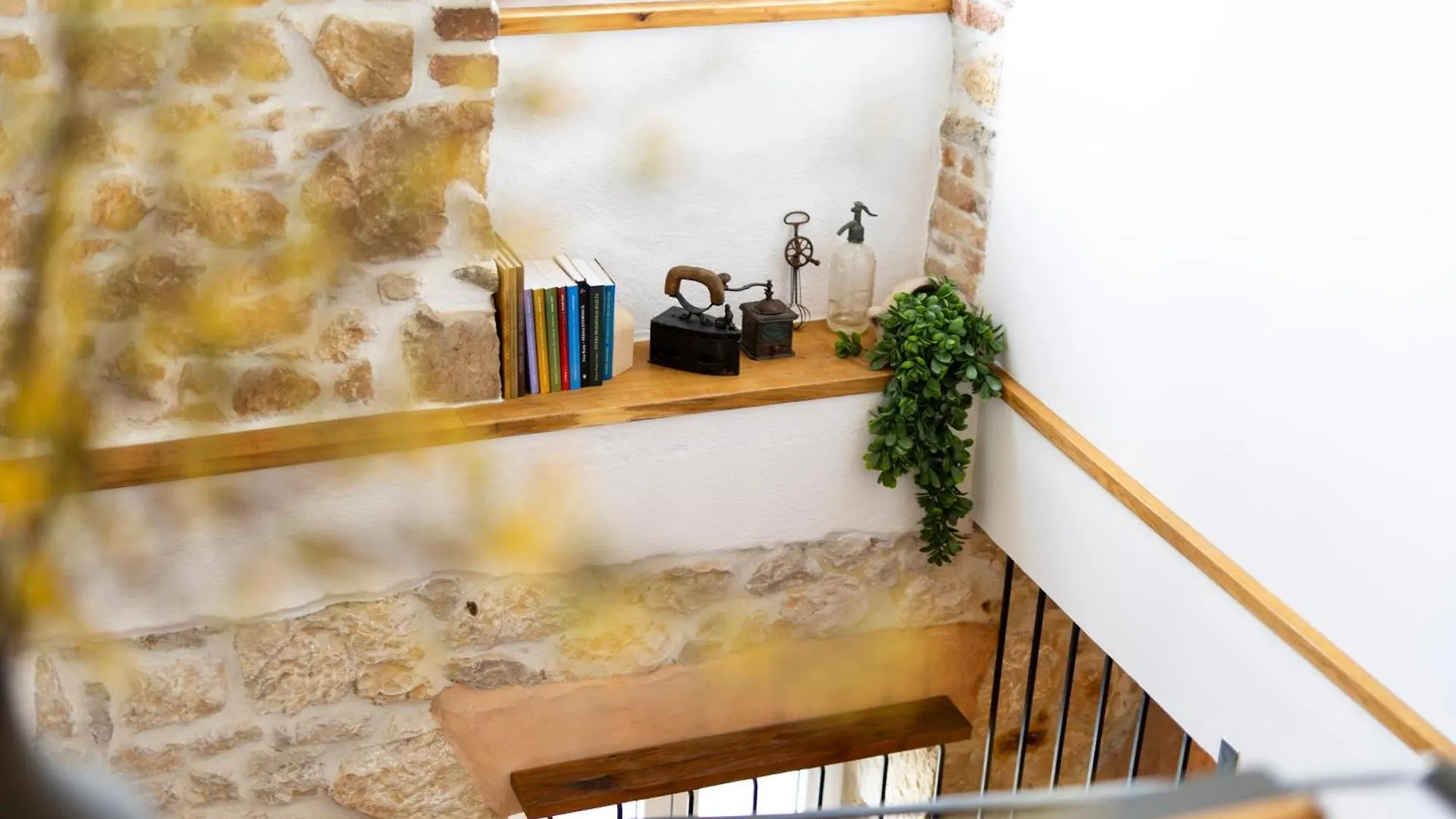 The House Hotel Malinska Guest house