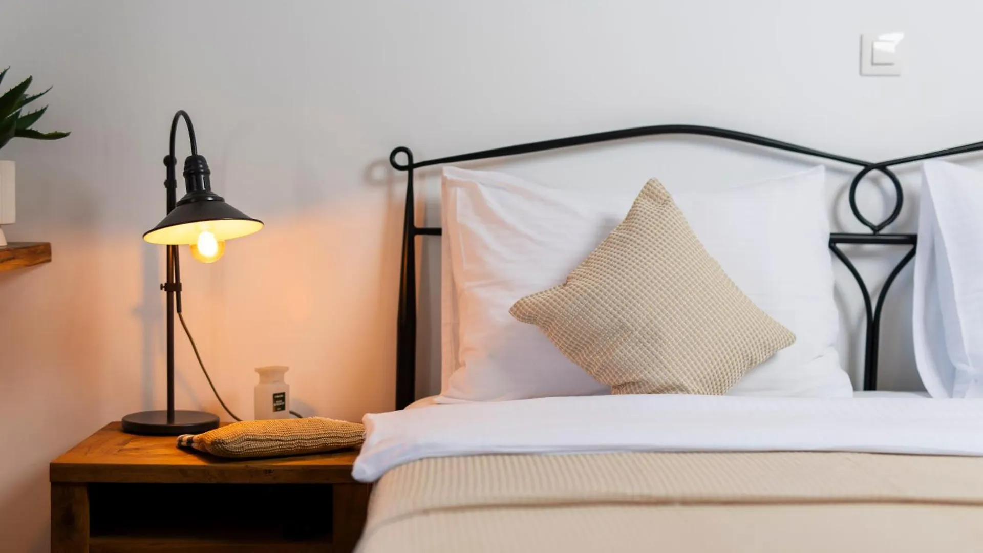 The House Hotel Malinska Guest house